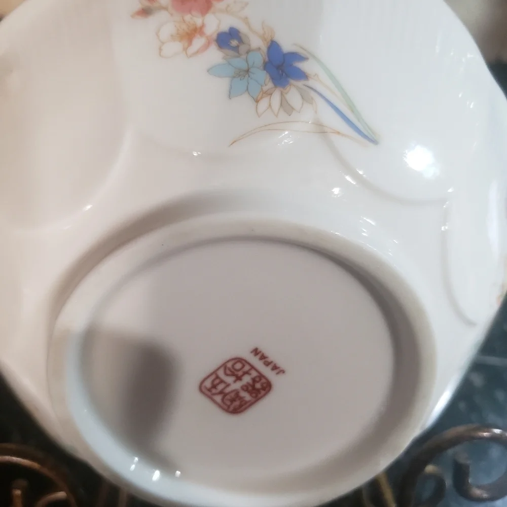 Japanese whiteLotus bowl.